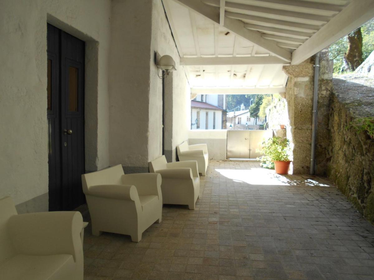 Villa Casa Abrigo Do Lagar Amares Esterno foto