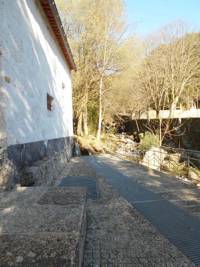 Villa Casa Abrigo Do Lagar Amares Esterno foto